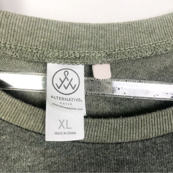 ALTERNATIVE | Short Sleeve Camouflage Tee Tie Knot Front Detail Women’s Size XL - Picture 7 of 8